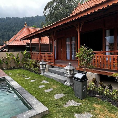 Starlake Villa & Glamping Kubupenlokan Esterno foto