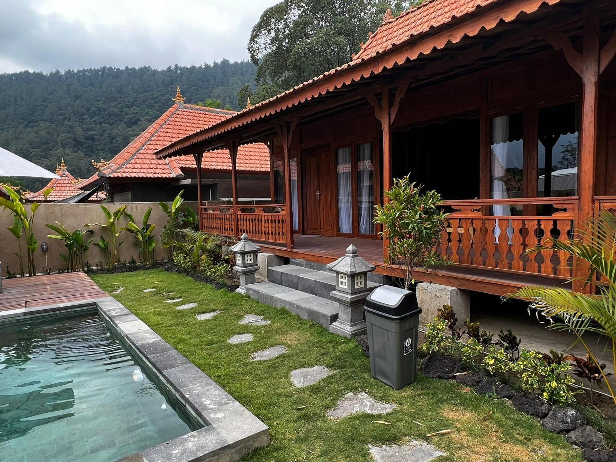 Starlake Villa & Glamping Kubupenlokan Esterno foto