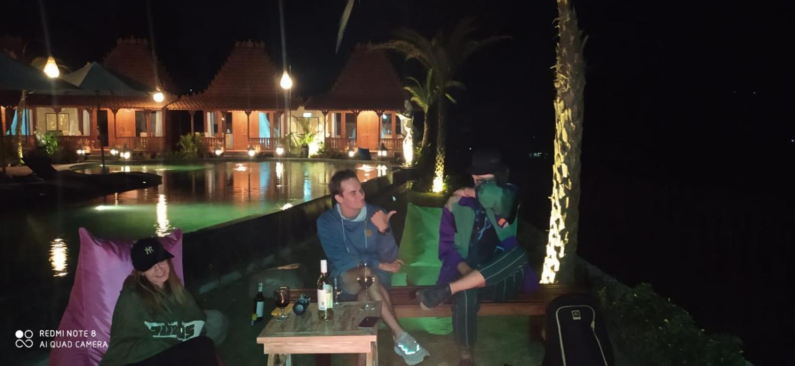 Starlake Villa & Glamping Kubupenlokan Esterno foto